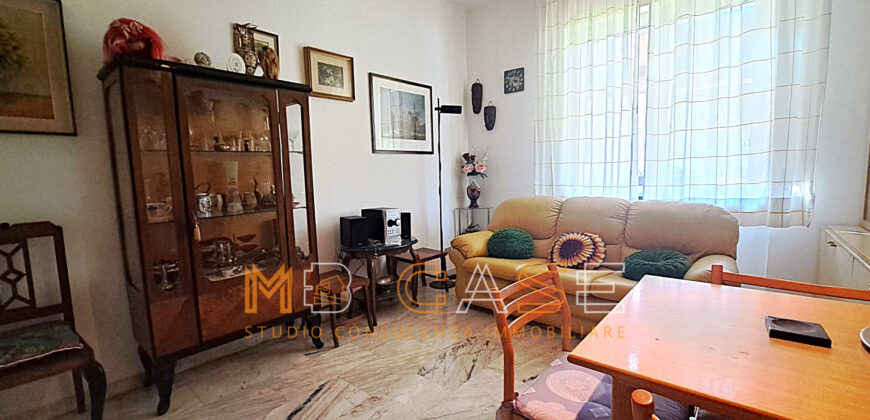 Bilocale Angolare Arredato a 400 metri dal Mare – Albenga