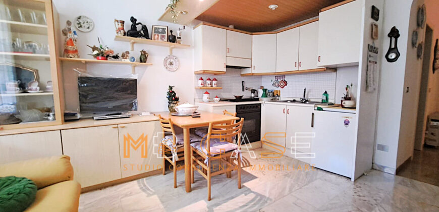 Bilocale Angolare Arredato a 400 metri dal Mare – Albenga