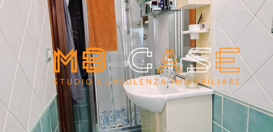 Soleggiatissima Villa a schiera in vendita a Albenga