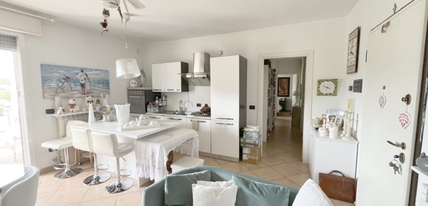 Bellissimo Trilocale con Terrazzo Vivibile Albenga