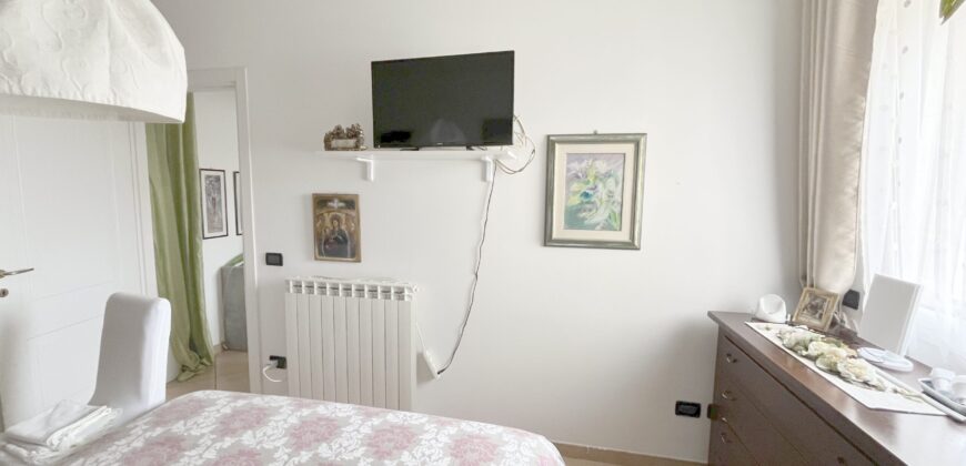 Bellissimo Trilocale con Terrazzo Vivibile Albenga