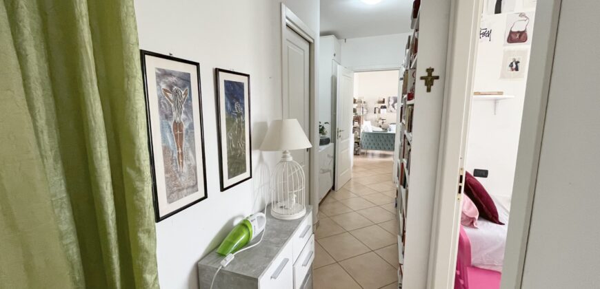 Bellissimo Trilocale con Terrazzo Vivibile Albenga