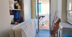 Albenga – Pentalocale Ultimo Piano a Pochi Passi dal Mare con 2 Posti Auto