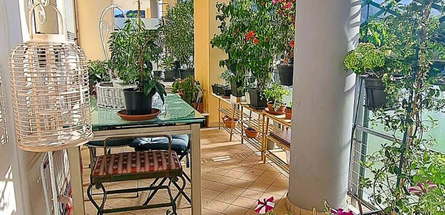 Elegante Trilocale, nel Cuore della Città