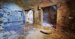 Rustico in Pietra da Ristrutturare nel Cuore di Cenesi