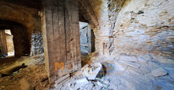 Rustico in Pietra da Ristrutturare nel Cuore di Cenesi